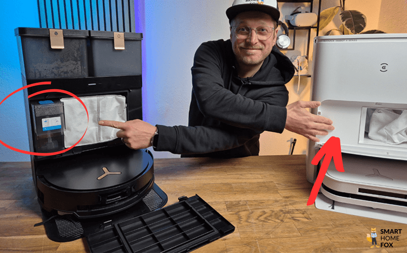 Der ECOVACS DEEBOT X8 PRO OMNI mit einem automatischen Fach für Reinigungsmittel.